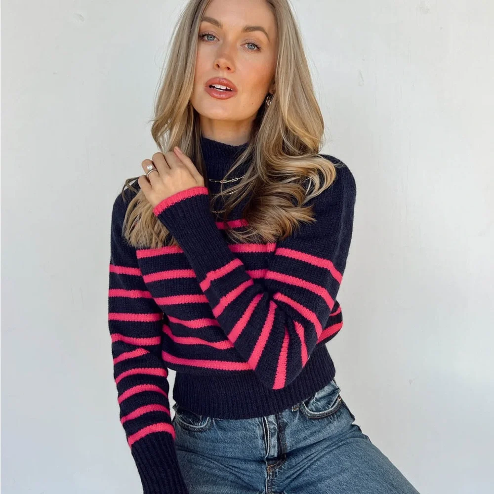 &merci Navy and Pink Striped Turtleneck Sweater Size Large - Picture 3 of 8